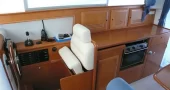 Beneteau Antares 10.80 Motor boat charter Croatia 6