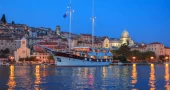 Cesarica Motor Sailer Charter Croatia 10