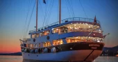 Cesarica Motor Sailer Charter Croatia 12