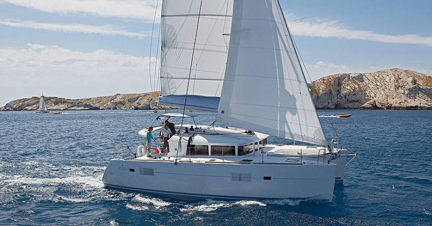 Catamaran Charter Croatia Lagoon 400 S2 