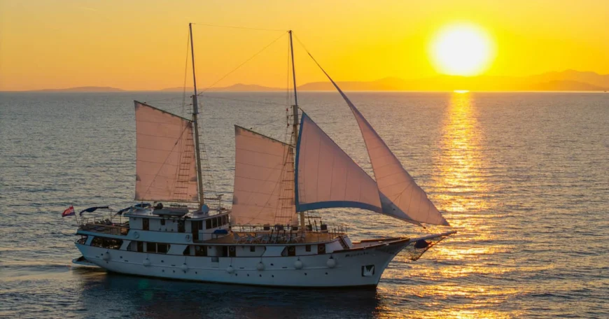 Mendula Motor Sailer Croatia Charter and Cruise