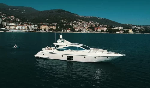Azimut 68 Luxury Motor Yacht Charter