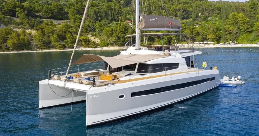 Bali 5.4 Croatia Catamaran Charter