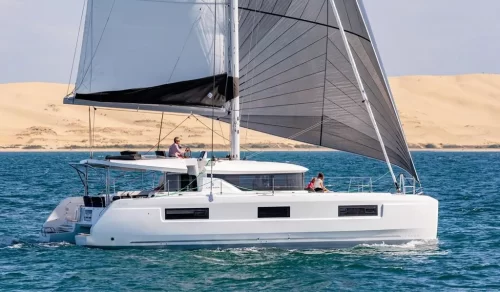 Lagoon 46 4+1 cab catamaran charter croatia