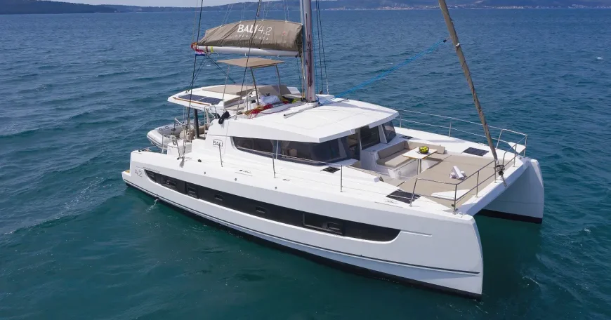 Catamaran Bali 4.2 Catamaran Charter Croatia