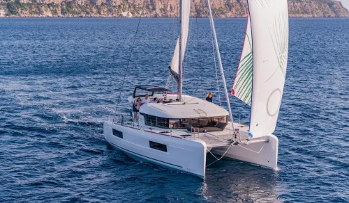 Catamaran Lagoon 40 Catamaran Charter in Croatia