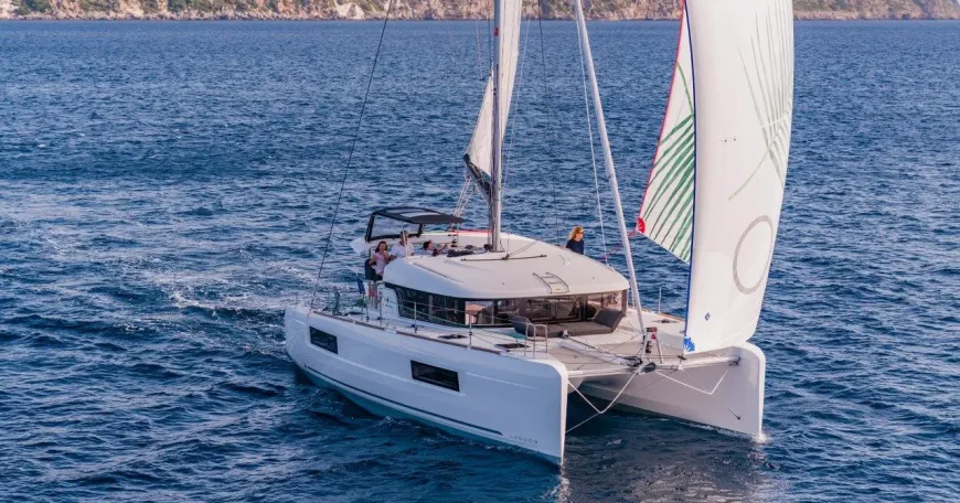 Catamaran Lagoon 40 Catamaran Charter in Croatia